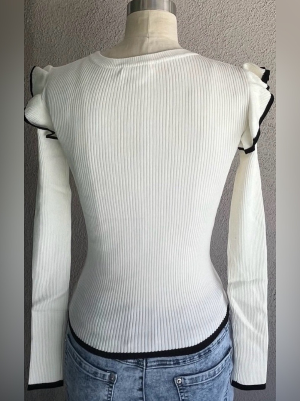 White Ruffle Trim Ribbed Top - Picture 4 of 4